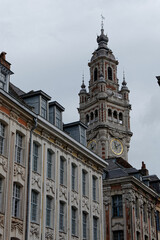 Fototapeta na wymiar Beffroi en repère à Lille, département du Nord - France