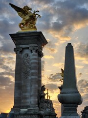 Par&iacute;s, monumentos, Pegaso, escultura, Francia, atardecer