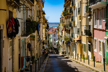 Fototapeta na wymiar lisbon portugal street