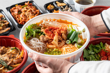 Red pepper paste bulgogi pork stew stew pork Chinese bibimbap Korean food dish