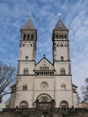 Fototapeta na wymiar Neoromanische Taborkirche Leipzig Kleinzschocher. Sachsen, Deutschland 