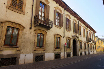 Fototapeta na wymiar Old buildings along via Archinti in Lodi, Italy