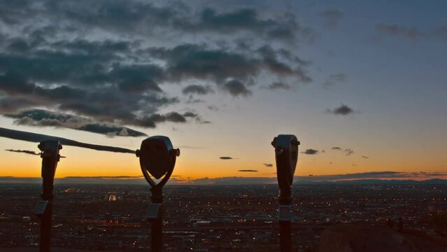 Borderland Sunrise: Dramatic 4K Time-Lapse of Sunrise Over El Paso, Texas and Ciudad Juarez, Chihuahua