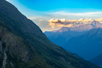 Fototapeta premium Paraid Naira - Palinkopf - Bürkelkopf