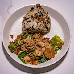 Triangle gimbap, Onigiri