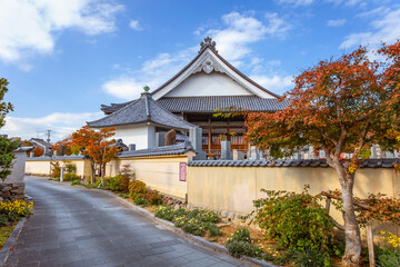 Obraz premium Nakatsu, Japan - Nov 26 2022: Myoren-ji Temple situated a little south of the center of the Tera-machi district