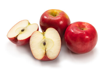 Fototapeta na wymiar ニュージーランド産赤林檎、チーキーりんご