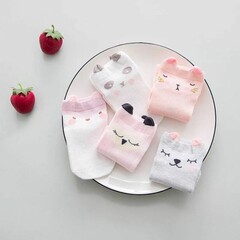 Obraz na płótnie Canvas Cute baby socks, comfortable, warm, suitable for children.