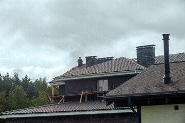 Obraz premium worker on a rooftop