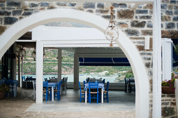 restaurant in the city