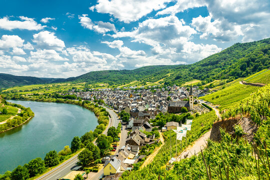 Kurze Entdeckungstour in der Moselregion beim Bremm - Rheinland-Pfalz - Deutschland