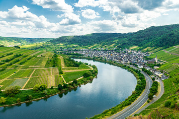 Kurze Entdeckungstour in der Moselregion beim Bremm - Rheinland-Pfalz - Deutschland