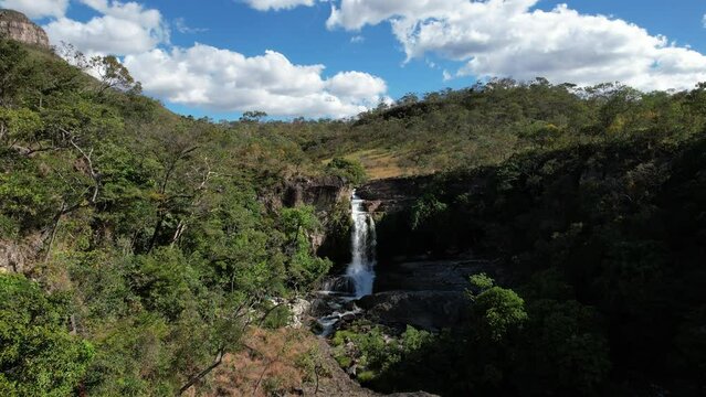 Imagens a&eacute;reas da Cachoeira Rei do Prata na cidade de Cavalcante estado de Goi&aacute;s - Chapada dos Veadeiros - Tocantins