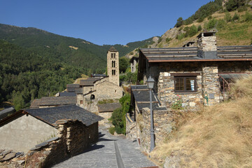 Fototapeta na wymiar village and Sant Climent church of Pal, Andorra
