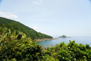 Fototapeta na wymiar 佐多岬から眺める太平洋の風景