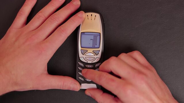 Old Phone Game
