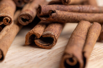 Whole dried cinnamon for baking