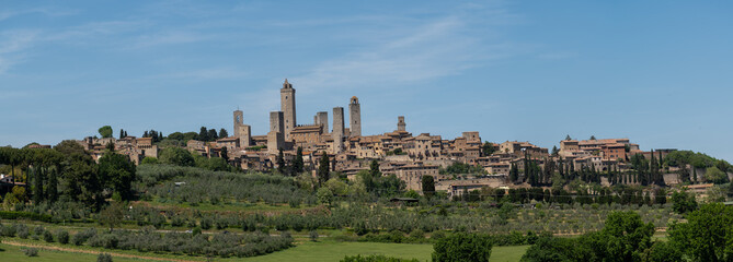 San Gimignano panoramic view in Italy - obrazy, fototapety, plakaty