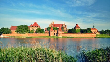Naklejka na ściany i meble Malbork Teutonic Castle panorama