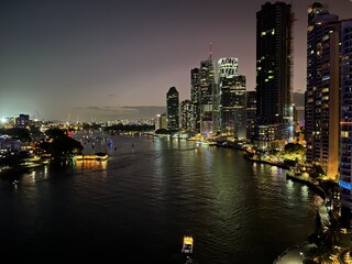 Brisbane river at night