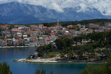 Fototapeta na wymiar Croatia bay with water and city