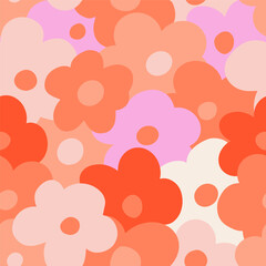 1970 Daisy Naive groovy seamless pattern. Doodle boho background of natural tones. Contemporary trendy backgrounds for kids. Scandinavian nursery print