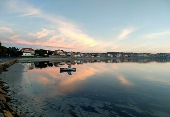 Panorámica de Neda en la ría de Ferrol, Galicia