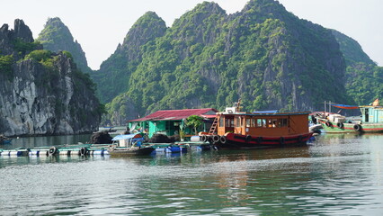 Fototapeta na wymiar Happy life floating town vietnam
