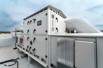 Multizone air conditioning and ventilation system