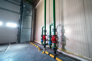 Fire protection system in a warehouse