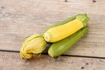 Raw baby organic zucchini heap