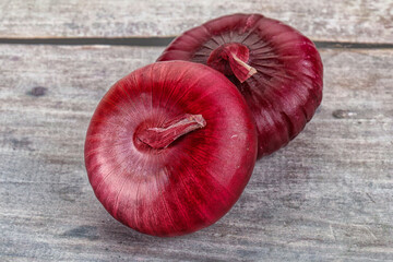 Ripe violet onion for cooking
