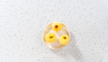 Fototapeta premium Peeled red apples