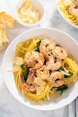 Garlic Shrimp Pasta with Spinach