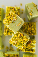 Pistachio fudge