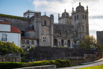 Fototapeta na wymiar Sé do Porto,Porto, Portugal
