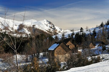 Vieilles granges à Beuil - Alpes Maritimes, France.