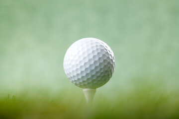 ゴルフイメージ、ゴルフボールやゴルフクラブ