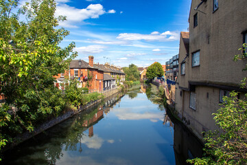 Fototapeta premium View from a bridge on the River Lee at Hertford, Hertfordshire