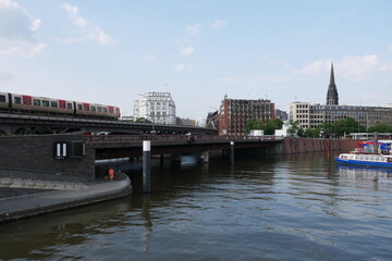 Brücke am Binnenhafen in Hamburg