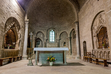 Cathédrale Notre-Dame de Nazareth de Vaison-La-Romaine - obrazy, fototapety, plakaty