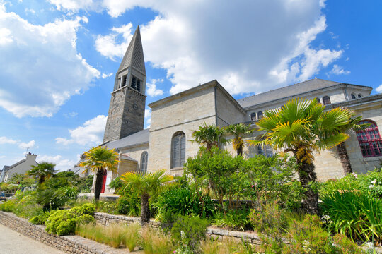 L'&eacute;glise de Le Guidel en Bretagne-France