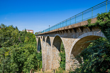 Fototapeta na wymiar Le Viaduc de Pélussin