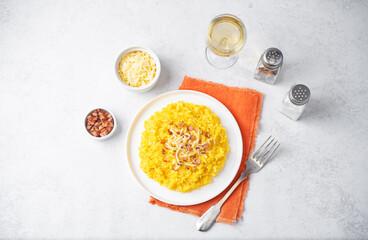 Pumpkin risotto with fried bacon