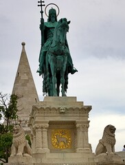 Obraz premium statue of monarch