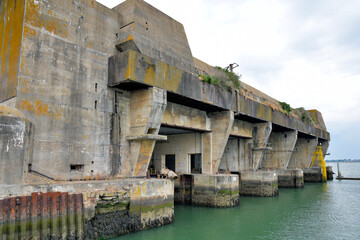 Base sous-marine de Lorient - obrazy, fototapety, plakaty