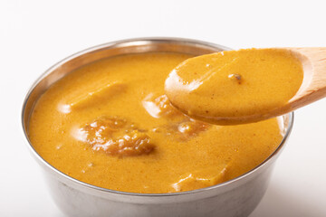 ブラウンマサラ　(海老のクリーミーカレー)