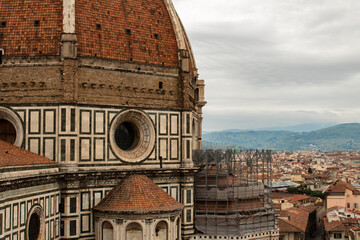 side view of the duomo