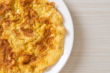 Omelet or Omelette
