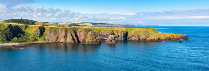 Fotobehang Panoramic view of the seaside cliffs on the east coast of Scotland, Stonehaven, UK © josemiguelsangar